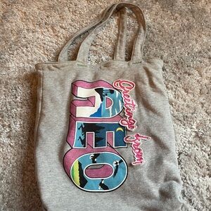 Aeropostale tots bag
